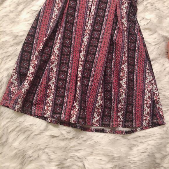 Xhilaration Black, Red, White Halter Striped Bohemian Boho Hippy Summer Dress - Picture 5 of 13